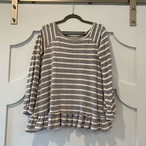 Easel Gray & White striped sweater